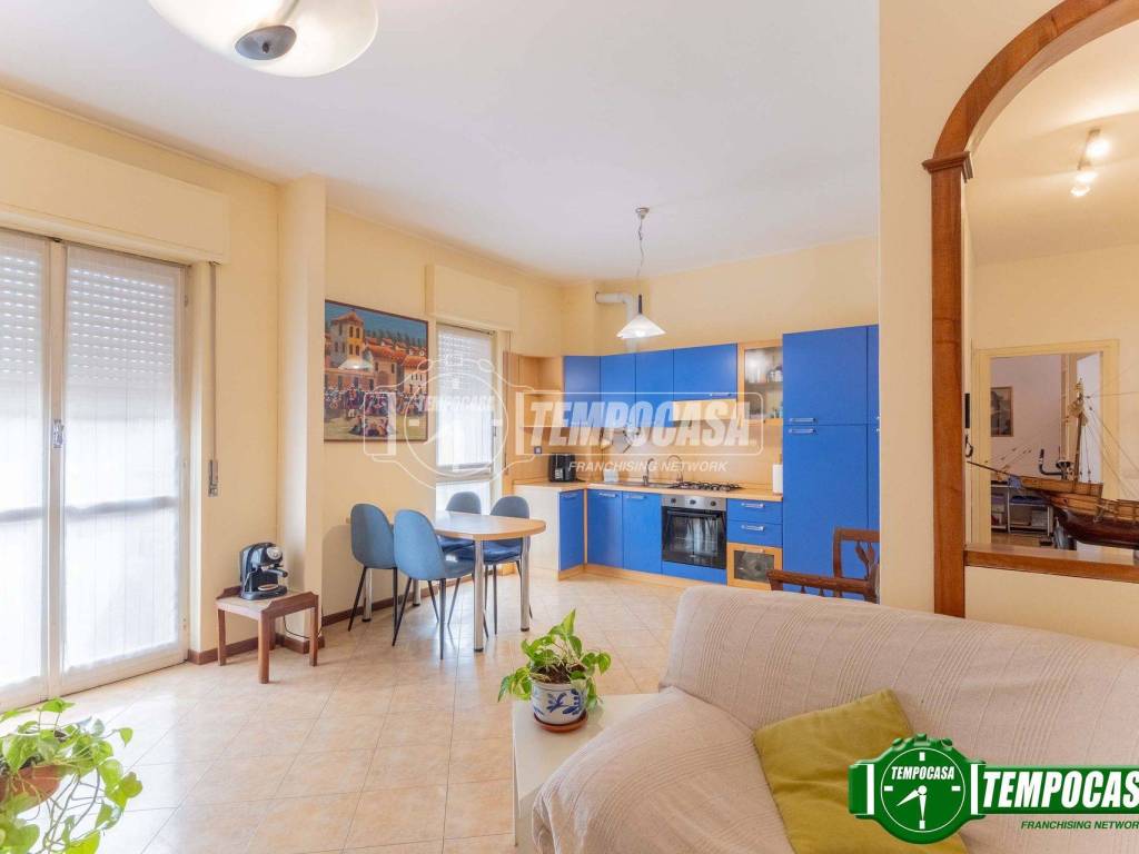 appartamento in vendita a Corbetta in zona Battuello