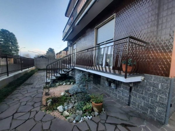casa indipendente in vendita a Corbetta in zona Soriano