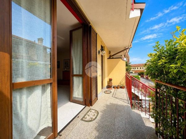 casa indipendente in vendita a Corbetta in zona Battuello