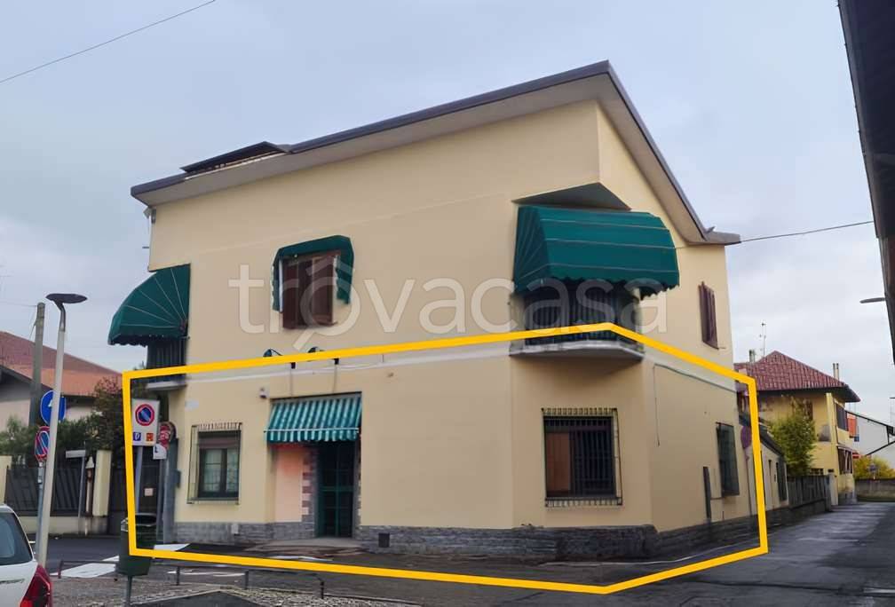 negozio in vendita a Corbetta