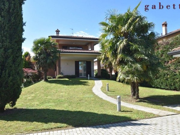 casa indipendente in vendita a Corbetta