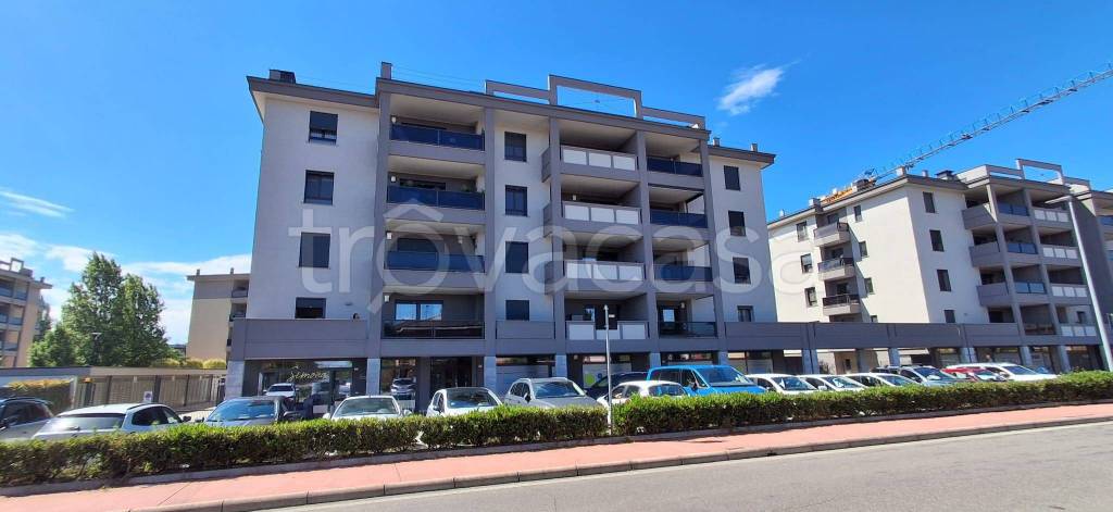 appartamento in vendita a Corbetta in zona Battuello