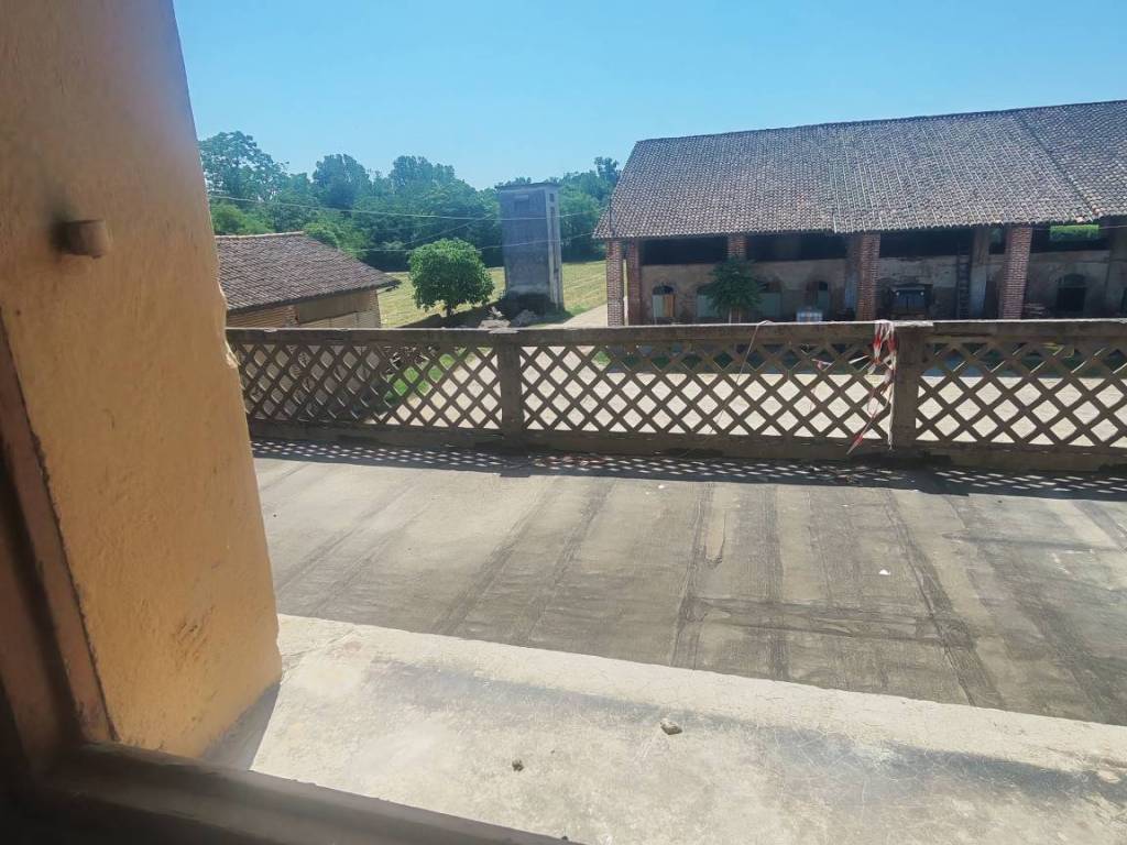 casa indipendente in vendita a Corbetta in zona Soriano