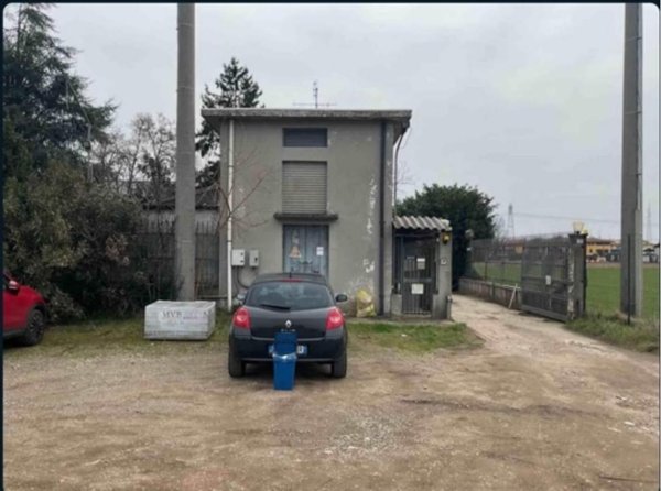 appartamento in vendita a Corbetta in zona Pobbia