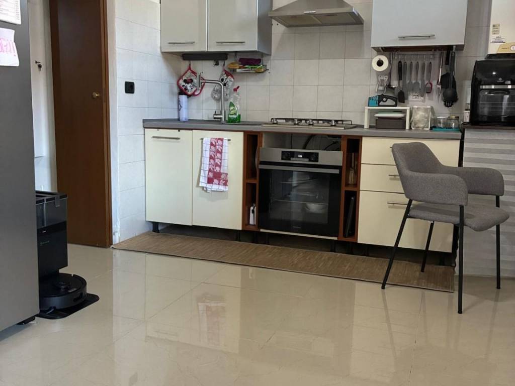 appartamento in vendita a Corbetta in zona Battuello