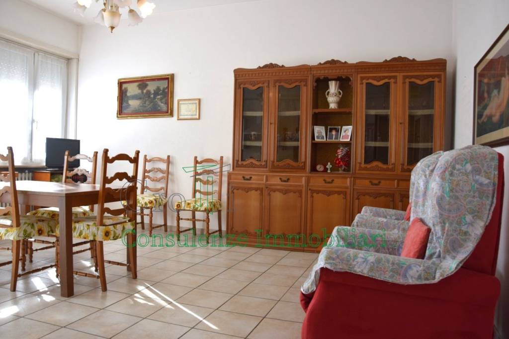 appartamento in vendita a Corbetta in zona Battuello