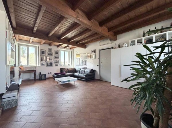 appartamento in vendita a Corbetta in zona Battuello