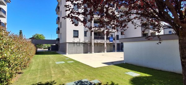 appartamento in vendita a Corbetta in zona Battuello