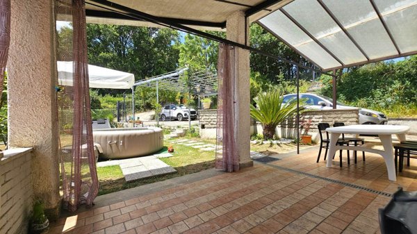 casa indipendente in vendita a Corbetta in zona Soriano