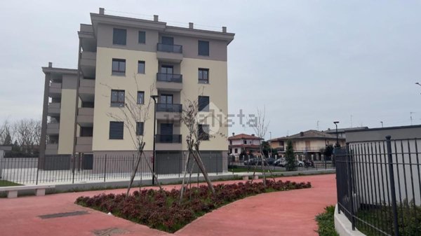 appartamento in vendita a Corbetta in zona Battuello