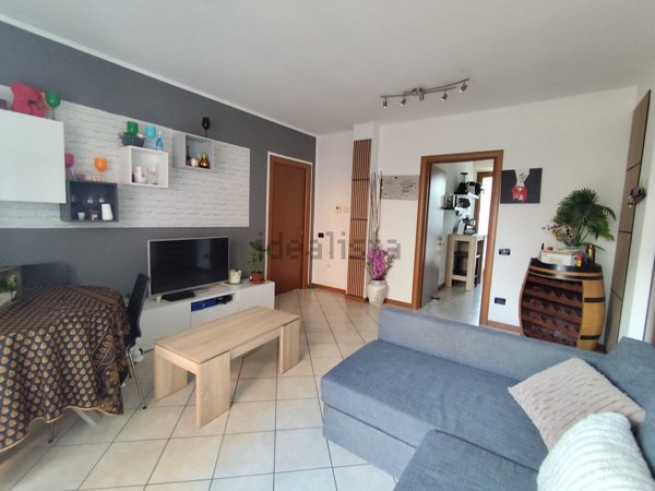 appartamento in vendita a Corbetta in zona Soriano