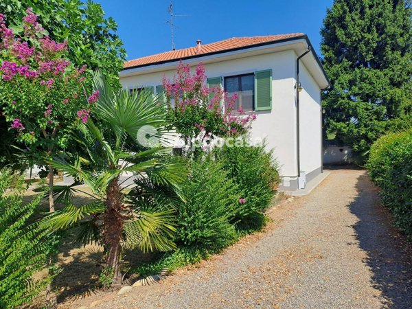 casa indipendente in vendita a Corbetta