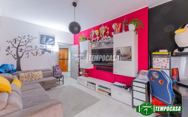 appartamento in vendita a Corbetta in zona Battuello