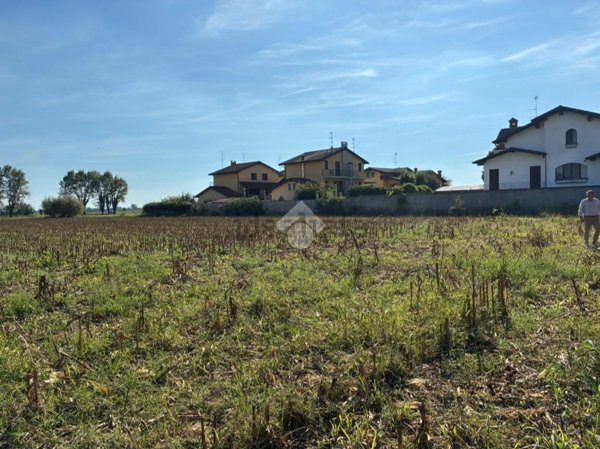 terreno agricolo in vendita a Corbetta in zona Soriano