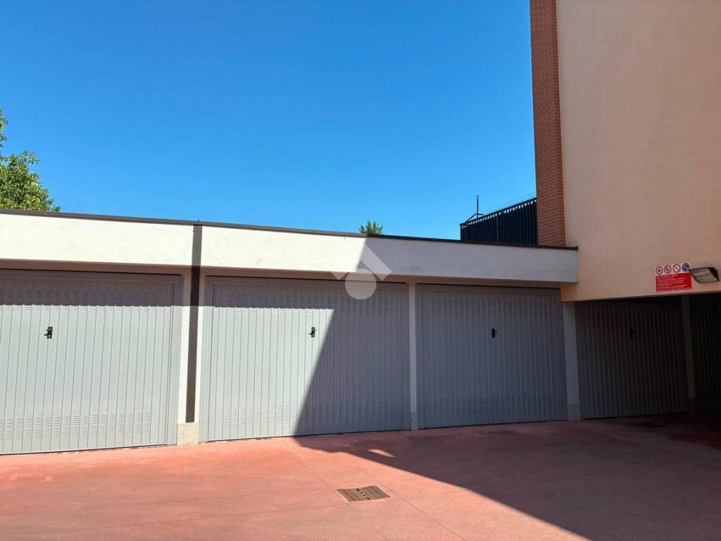 box auto in vendita a Corbetta