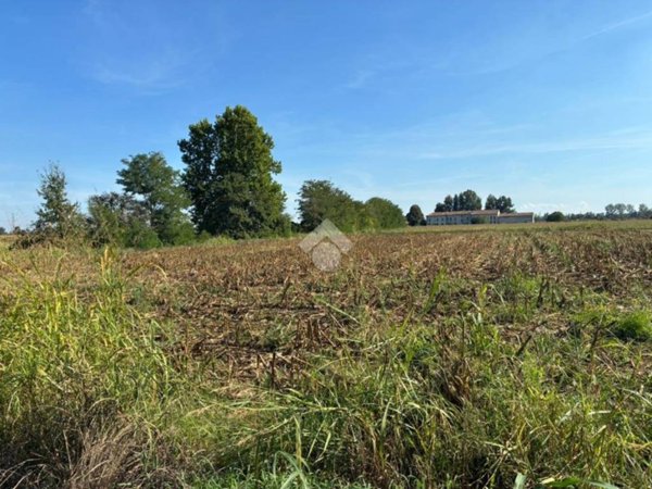 terreno agricolo in vendita a Corbetta in zona Soriano
