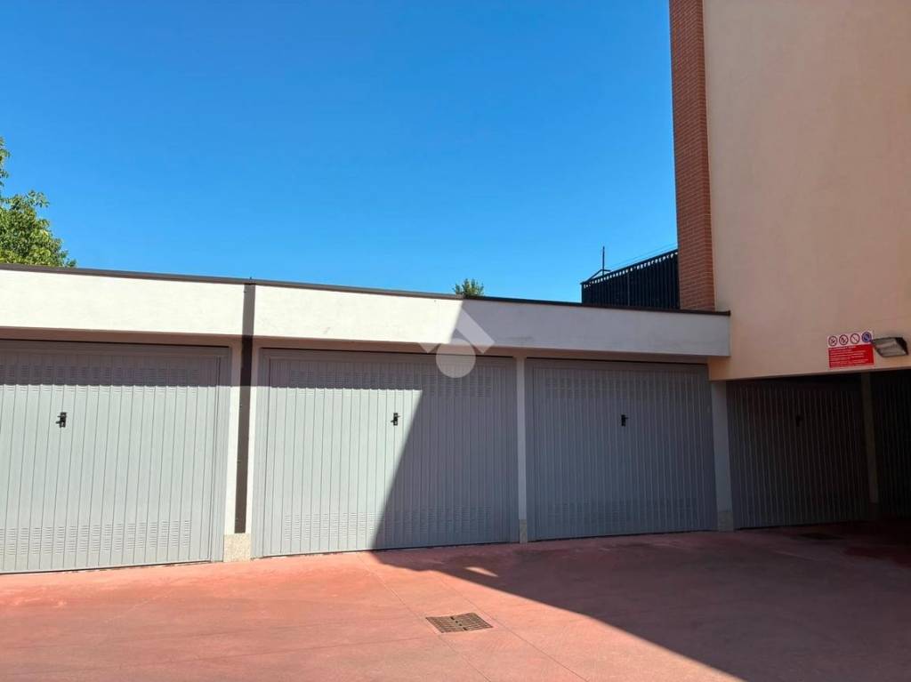 box auto in vendita a Corbetta