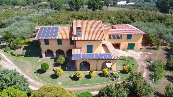 casa indipendente in vendita a Corbetta in zona Soriano