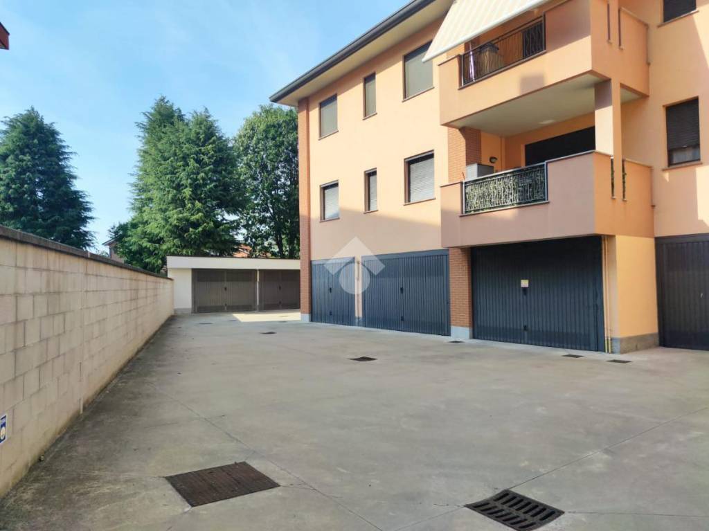 box auto in vendita a Corbetta