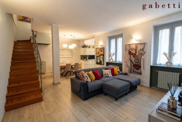 casa indipendente in vendita a Corbetta in zona Battuello