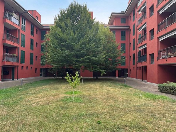 appartamento in vendita a Corbetta in zona Battuello