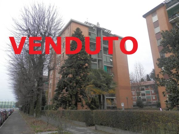 appartamento in vendita a Cormano in zona Brusuglio