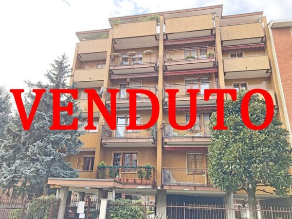 appartamento in vendita a Cormano in zona Brusuglio