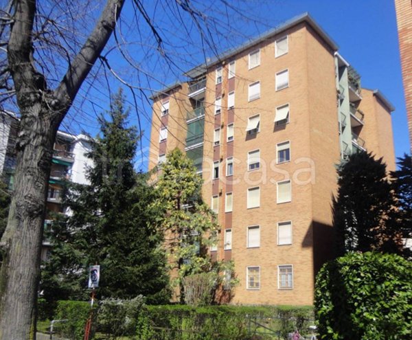 appartamento in vendita a Cormano in zona Brusuglio