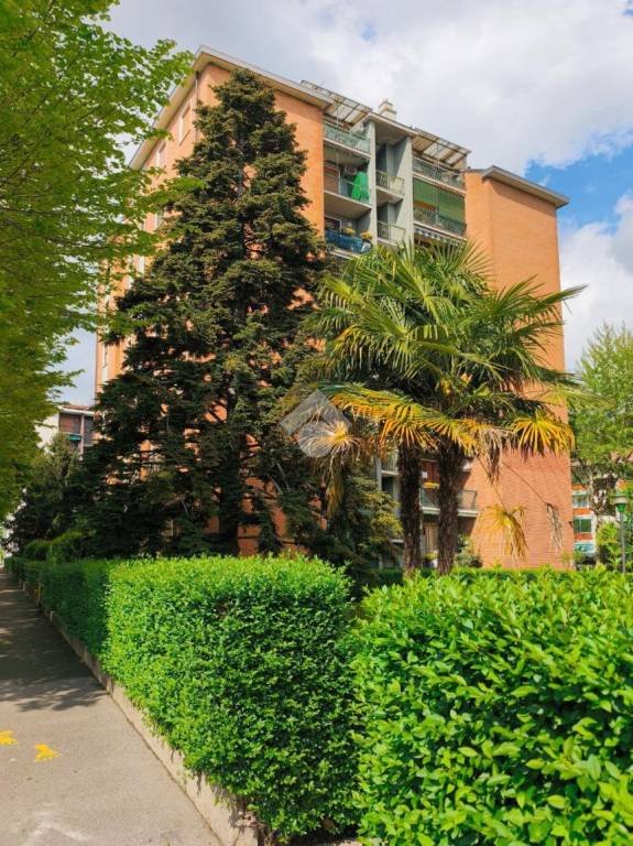 appartamento in vendita a Cormano in zona Brusuglio