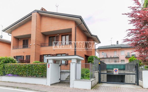 casa indipendente in vendita a Cormano