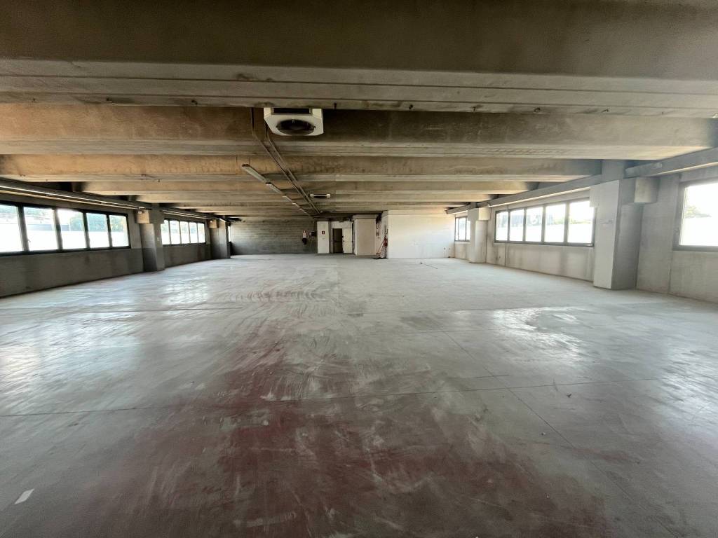 ufficio in vendita a Cormano