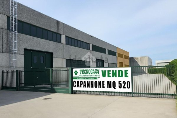 locale commerciale in vendita a Cormano