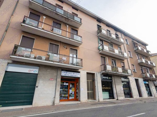 locale commerciale in vendita a Cormano