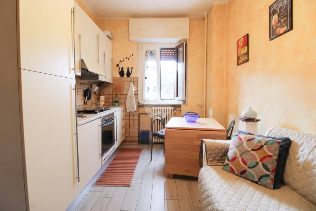 appartamento in vendita a Cormano in zona Brusuglio