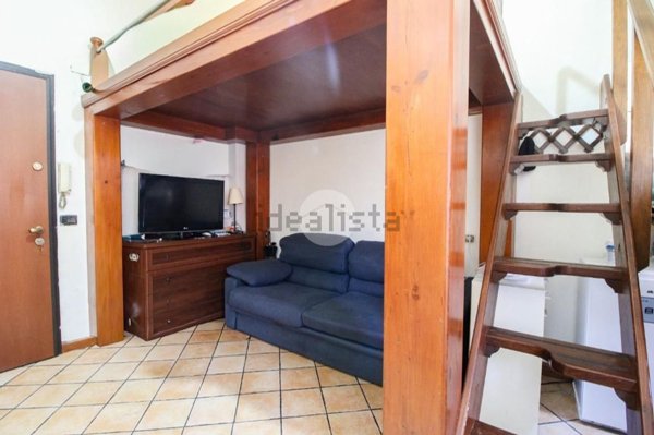 monolocale in vendita a Cormano in zona Brusuglio