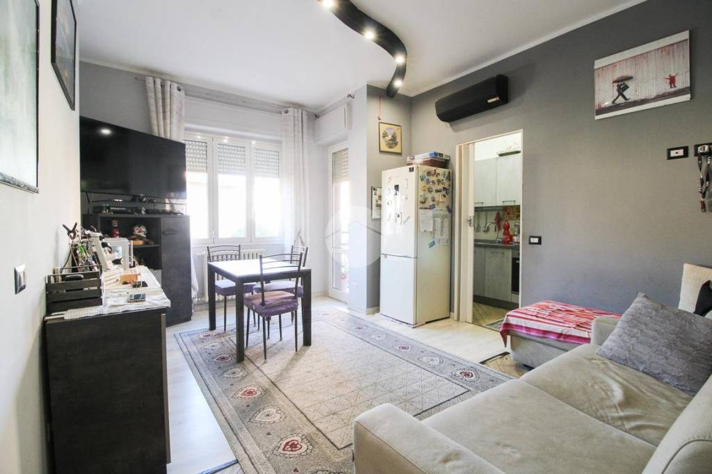 appartamento in vendita a Cormano in zona Brusuglio