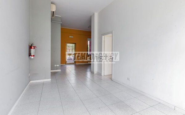 ufficio in vendita a Cormano