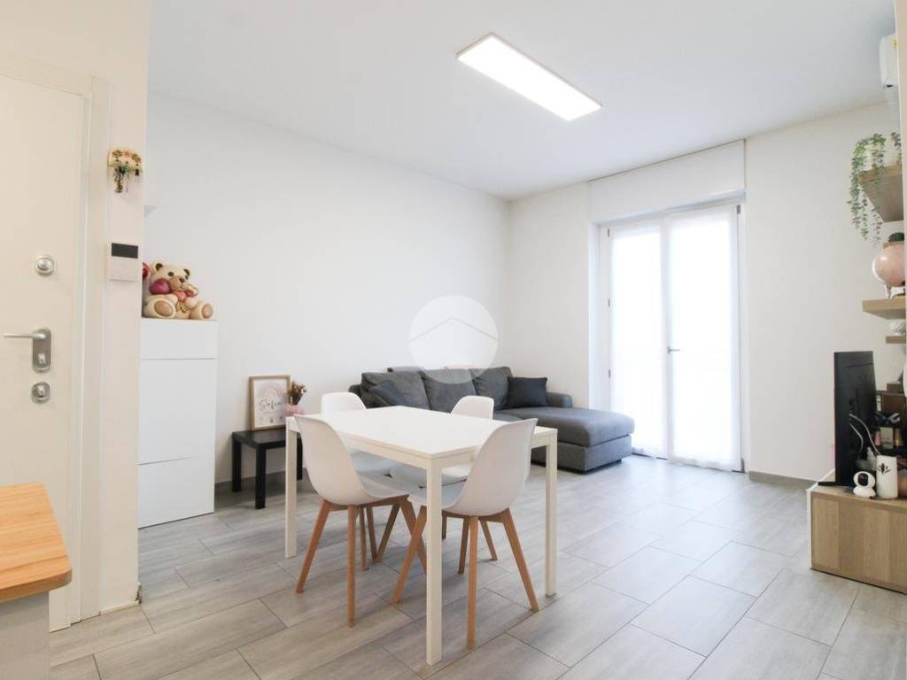 appartamento in vendita a Cormano in zona Brusuglio