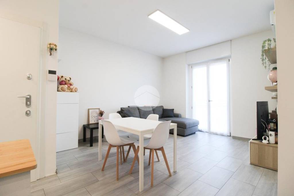 appartamento in vendita a Cormano in zona Brusuglio