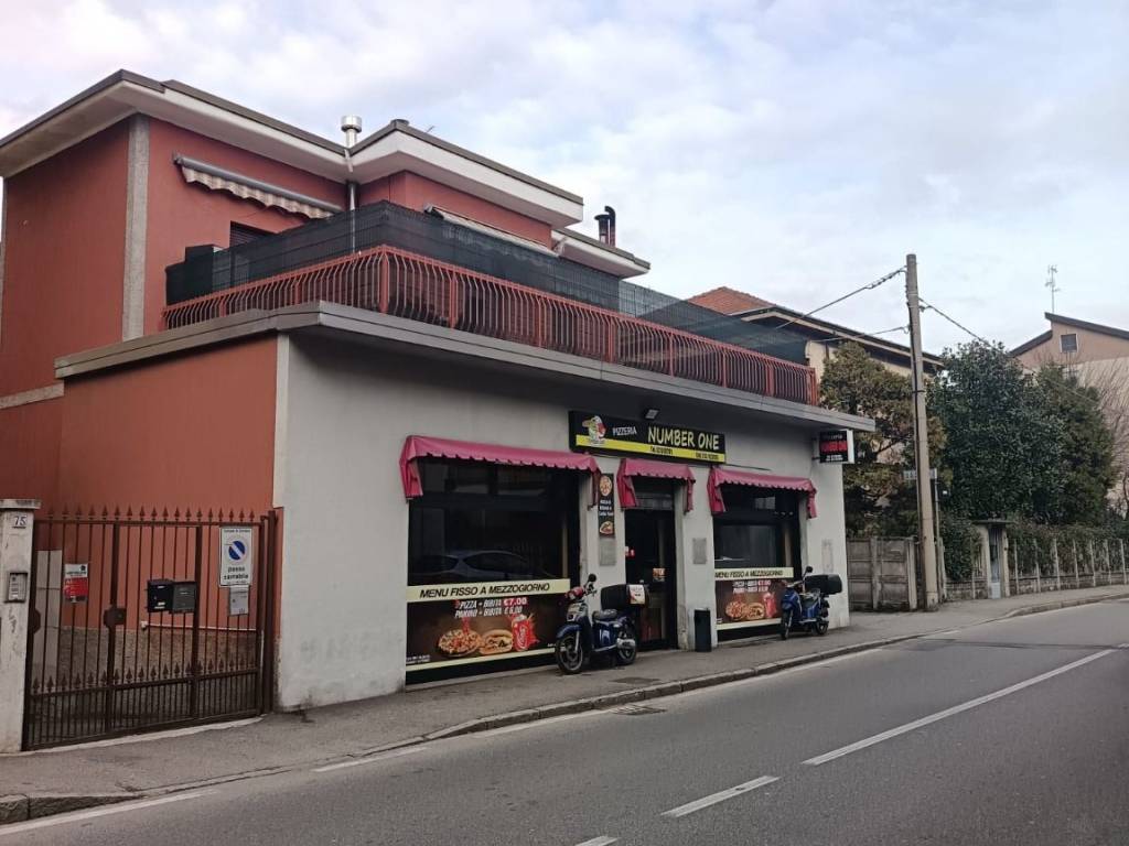 negozio in vendita a Cormano