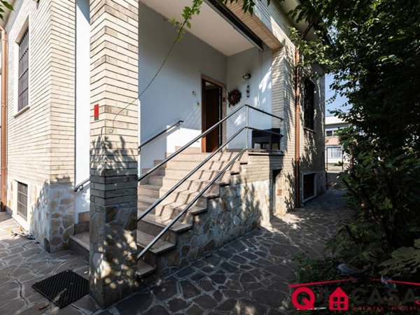 casa indipendente in vendita a Cormano