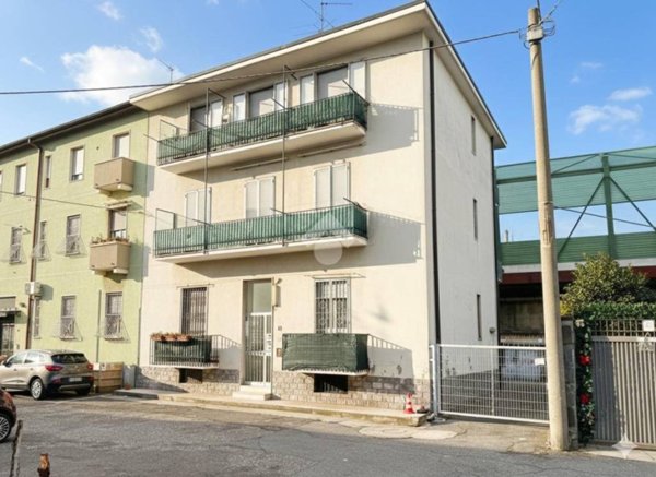 appartamento in vendita a Cormano in zona Brusuglio