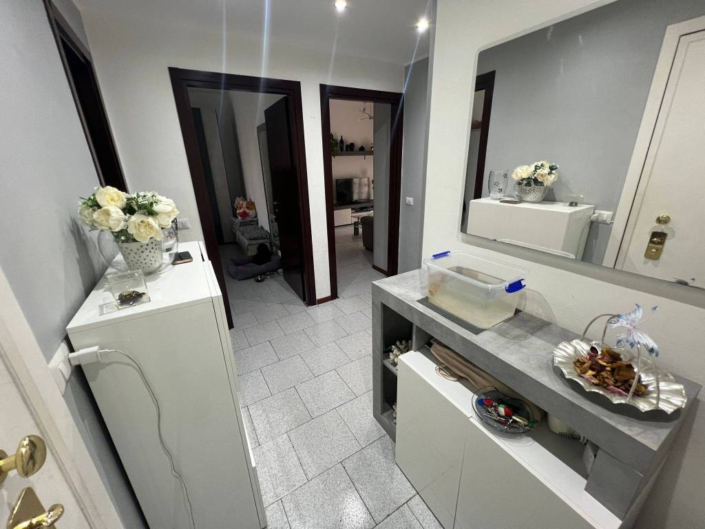 appartamento in vendita a Cormano in zona Brusuglio