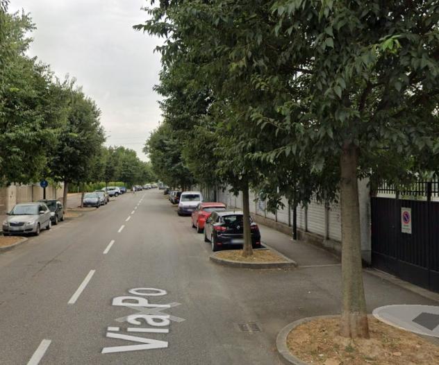 locale commerciale in vendita a Cormano