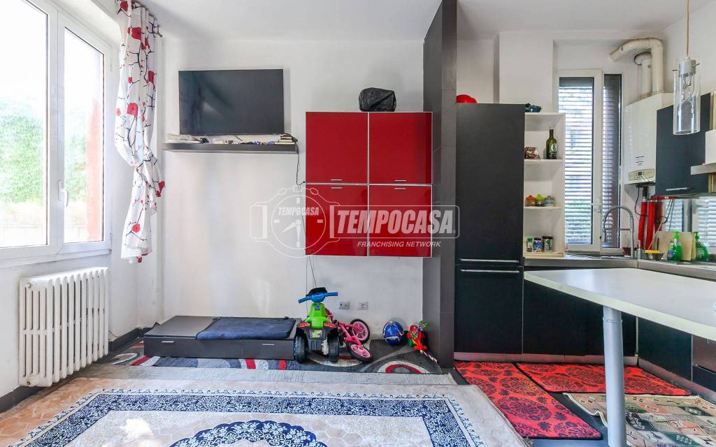 appartamento in vendita a Cormano in zona Molinazzo