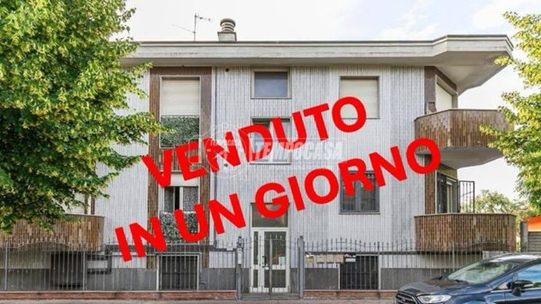 appartamento in vendita a Cormano in zona Brusuglio
