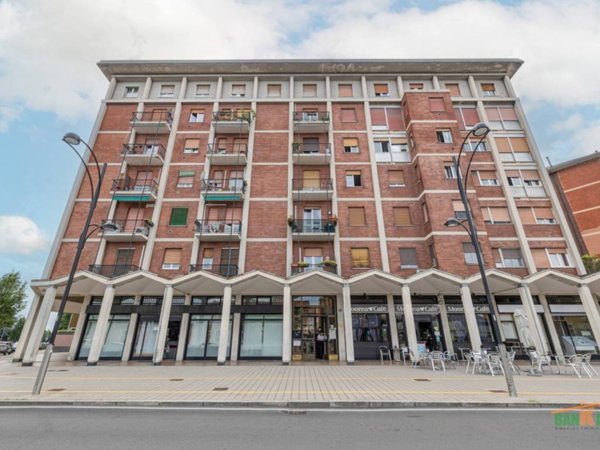 appartamento in vendita a Cormano in zona Molinazzo