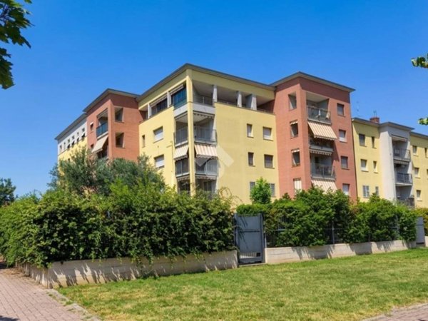 appartamento in vendita a Cormano in zona Molinazzo