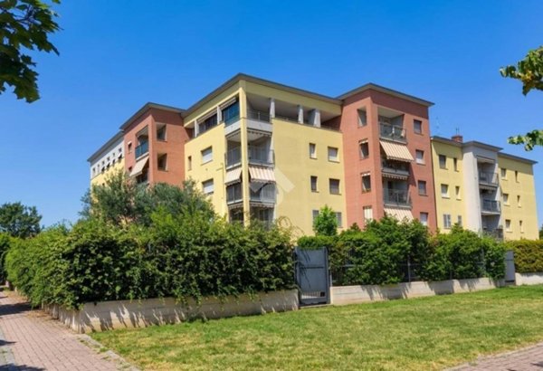 appartamento in vendita a Cormano in zona Molinazzo