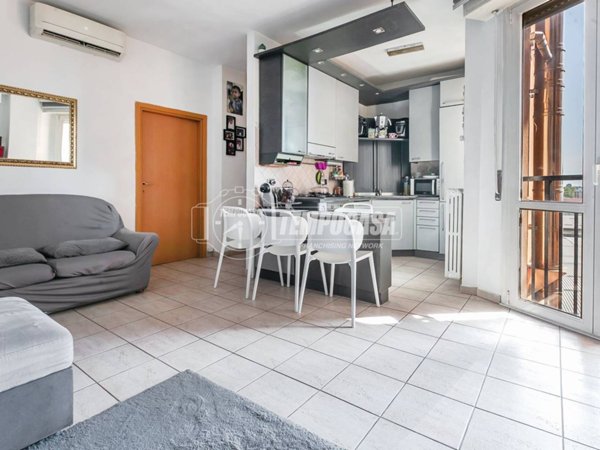 appartamento in vendita a Cormano in zona Molinazzo
